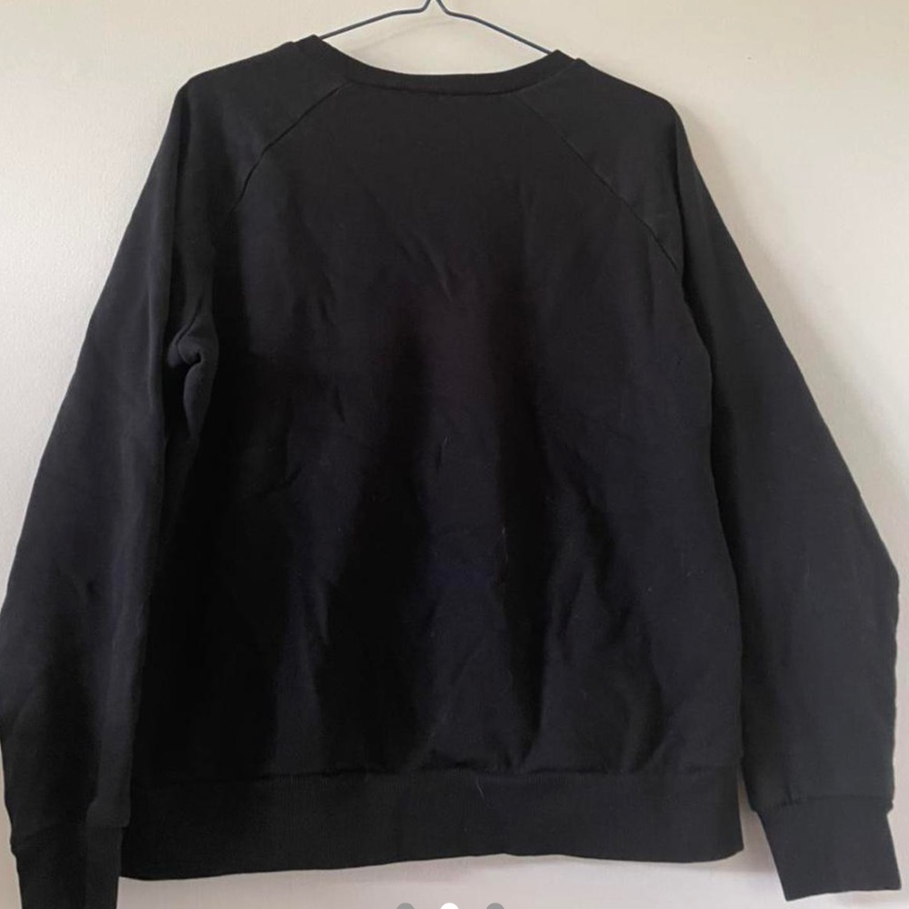 H&M rainbow patch pullover sweatshirt - Picture 4 of 5